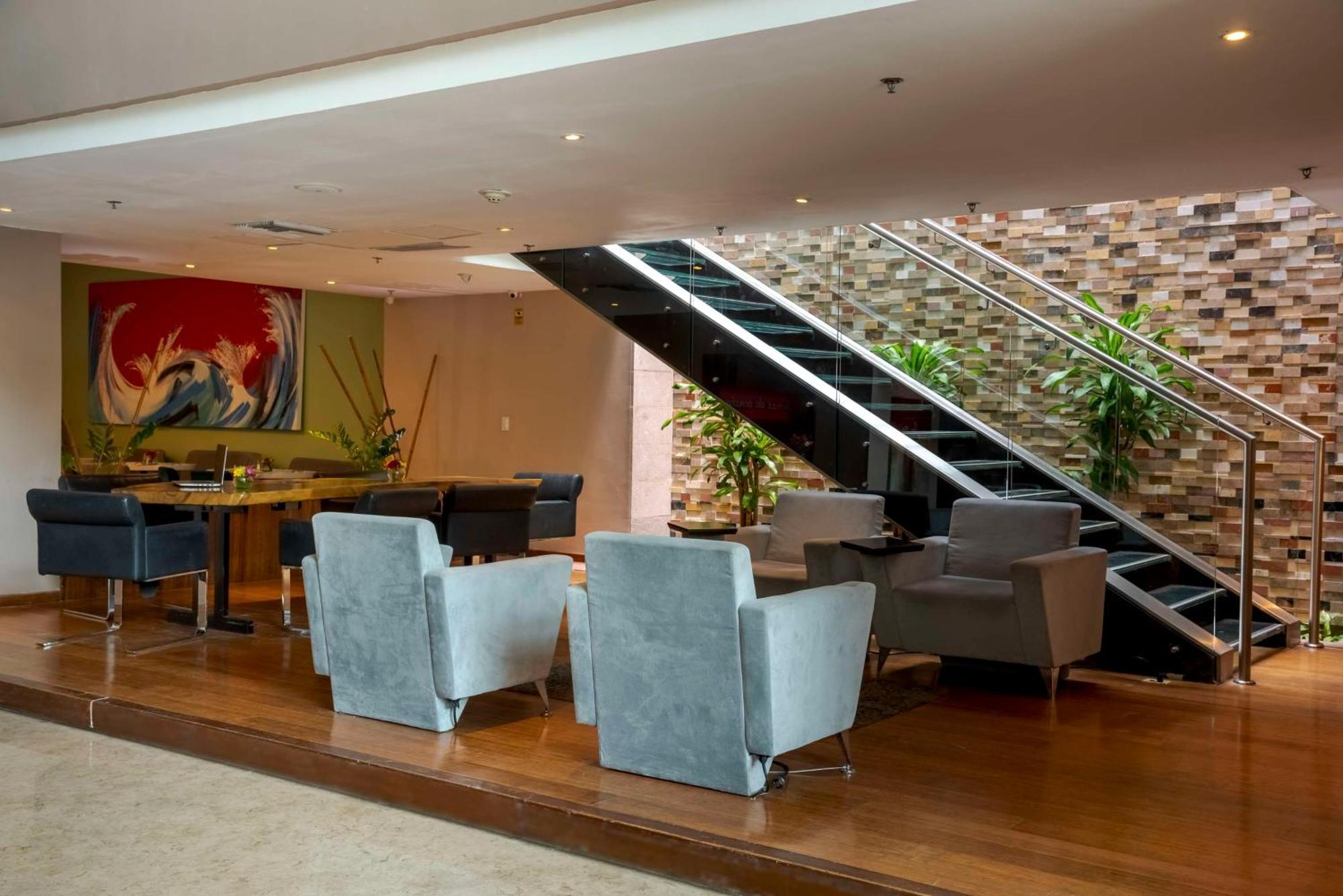 เอ็นเอช คอลเลคชั่น รอยัล สมาร์ตสวีท Hotel บาร์รังกีญา ภายนอก รูปภาพ